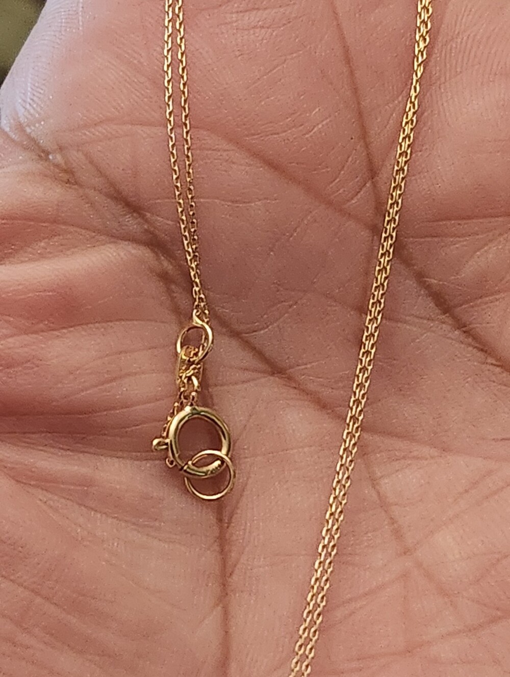 10kt Solid Yellow Gold - Gold Fish Necklace - Picture 6 of 7